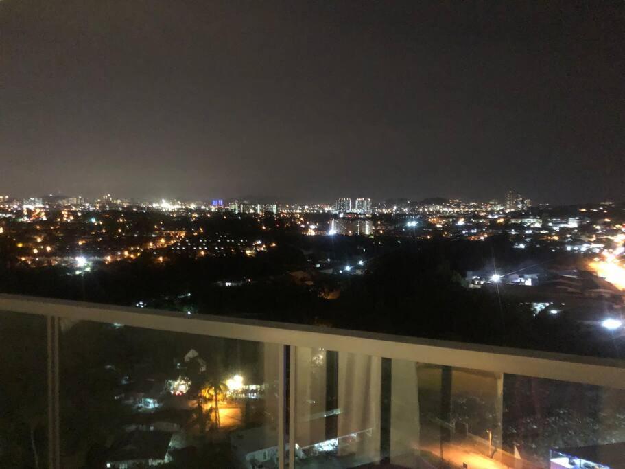 Mishal'S Homestay-Vista Bangi Studio Service Apartment Kajang Buitenkant foto