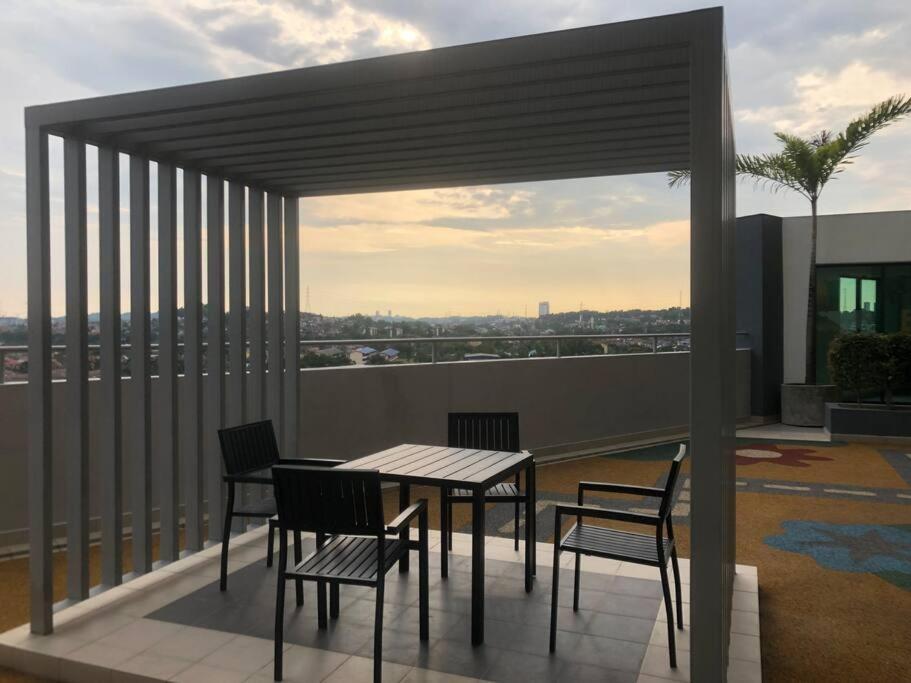Mishal'S Homestay-Vista Bangi Studio Service Apartment Kajang Buitenkant foto
