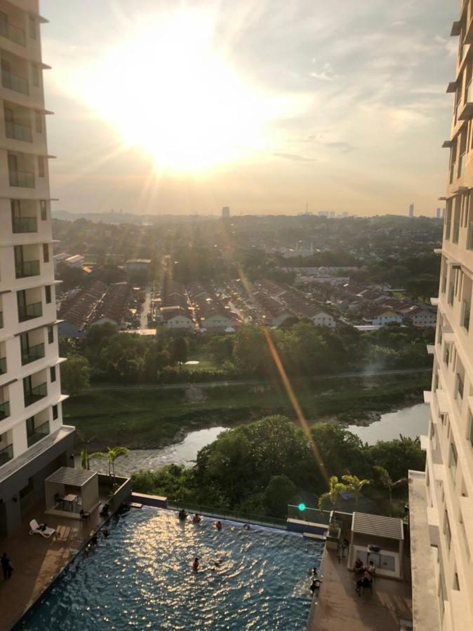 Mishal'S Homestay-Vista Bangi Studio Service Apartment Kajang Buitenkant foto