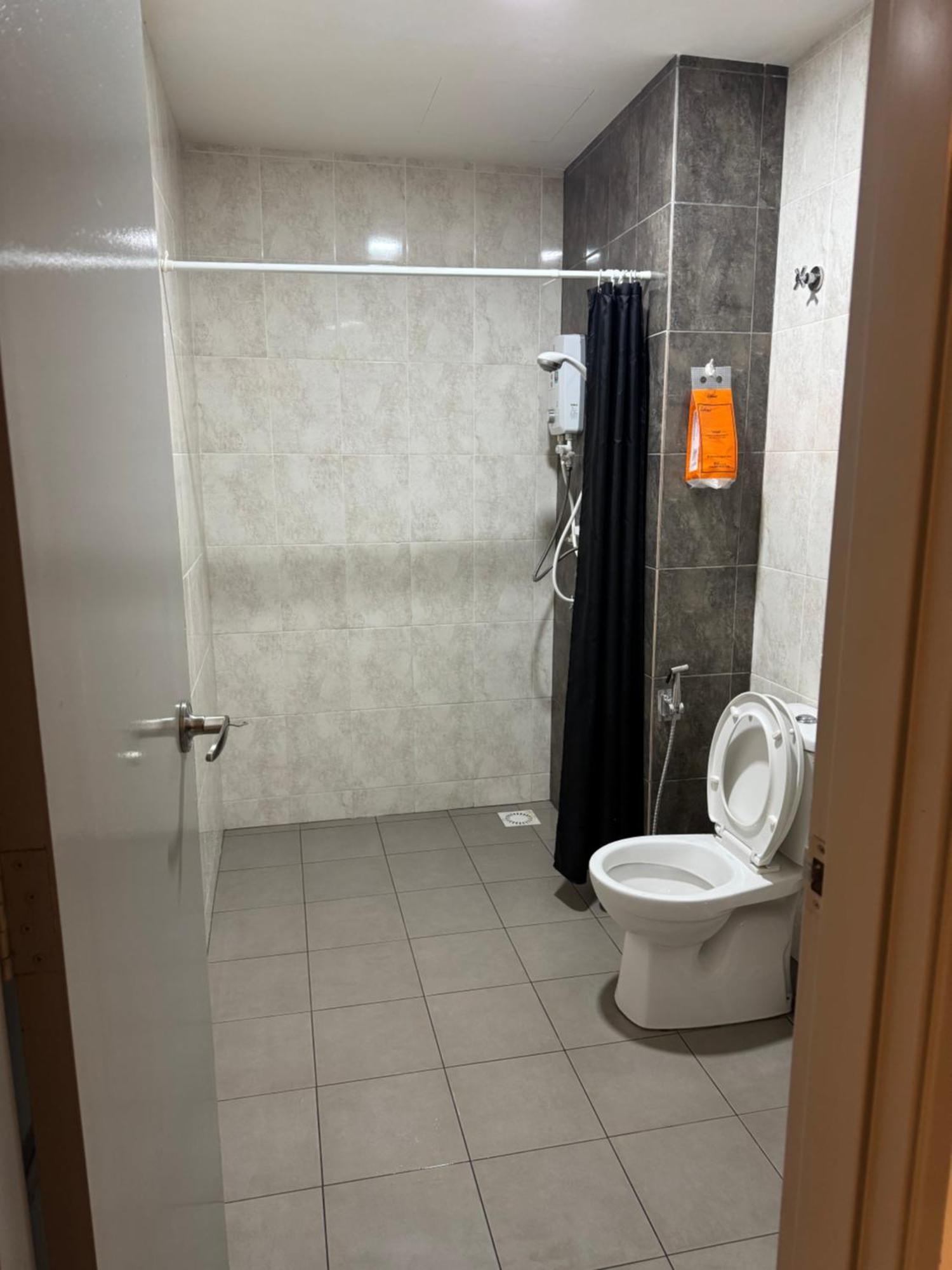 Mishal'S Homestay-Vista Bangi Studio Service Apartment Kajang Buitenkant foto